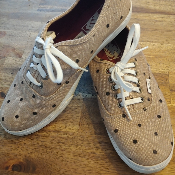 Vans Shoes - Vans, size 7.5, tan with black polka dots